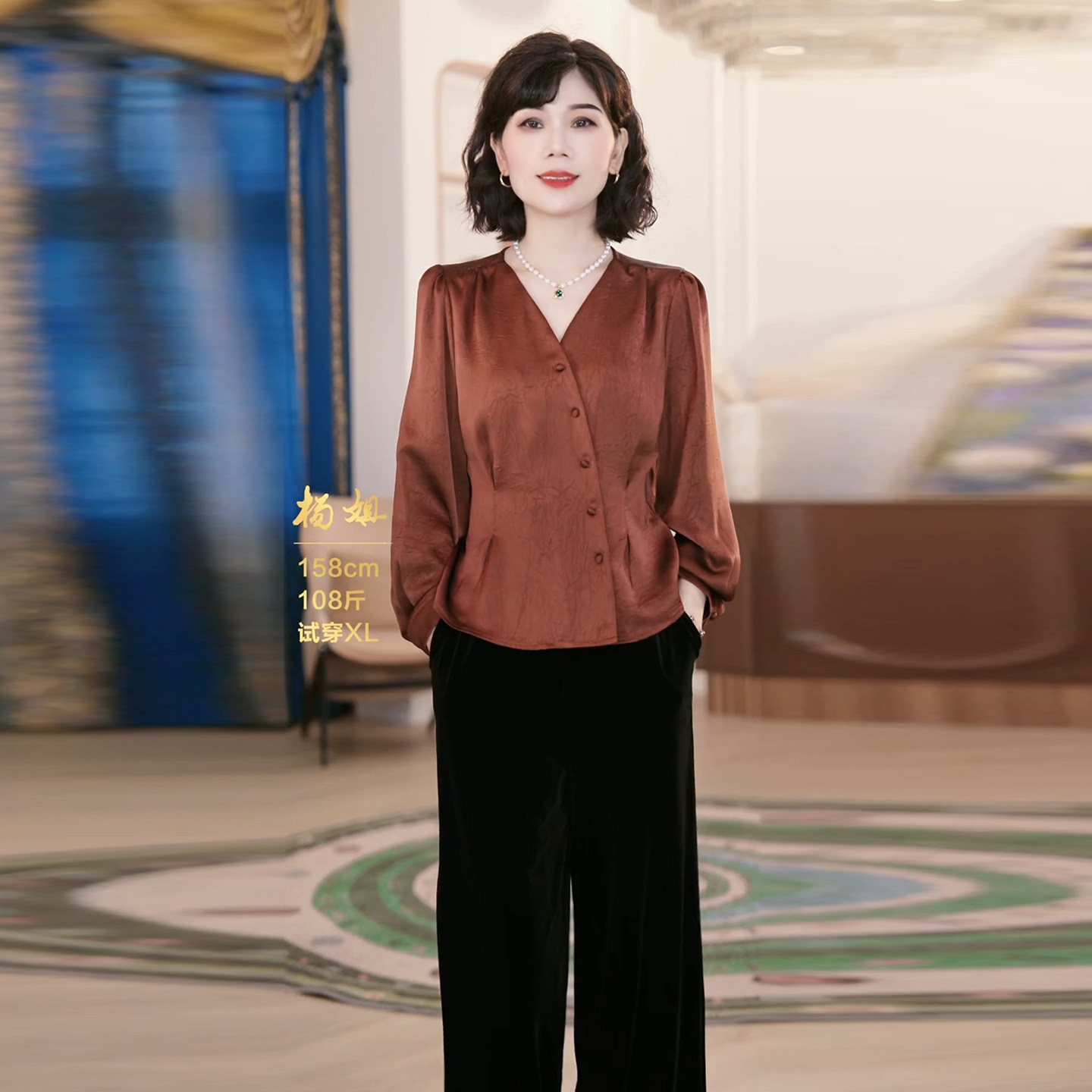 小衫中老年女高级感收腰衬衫上衣