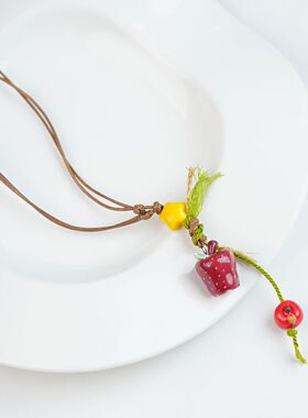 新款粉色卡通小苹果手机链diy饰品项链吊坠方形格子陶瓷