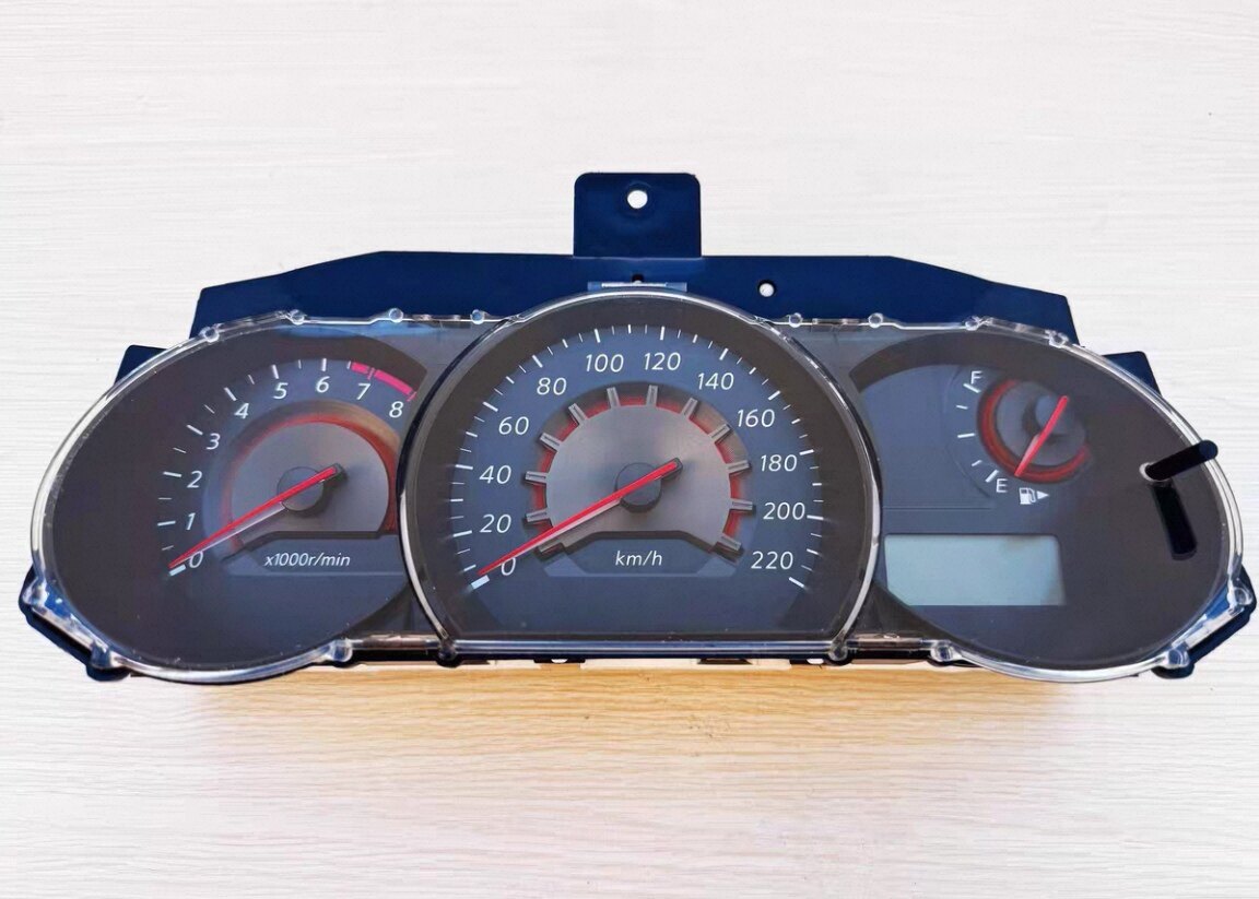 适配日产经典轩逸组合仪表盘总成里程表转速表油表水温表原厂拆车