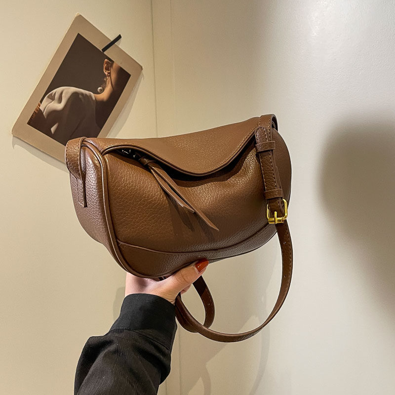 今年流行休闲时尚饺子包女包2025新款高级百搭复古质感单肩斜挎包,箱包皮具/热销女包/男包,通用款女包,淘宝优惠券,粉丝福利购,淘宝优惠卷