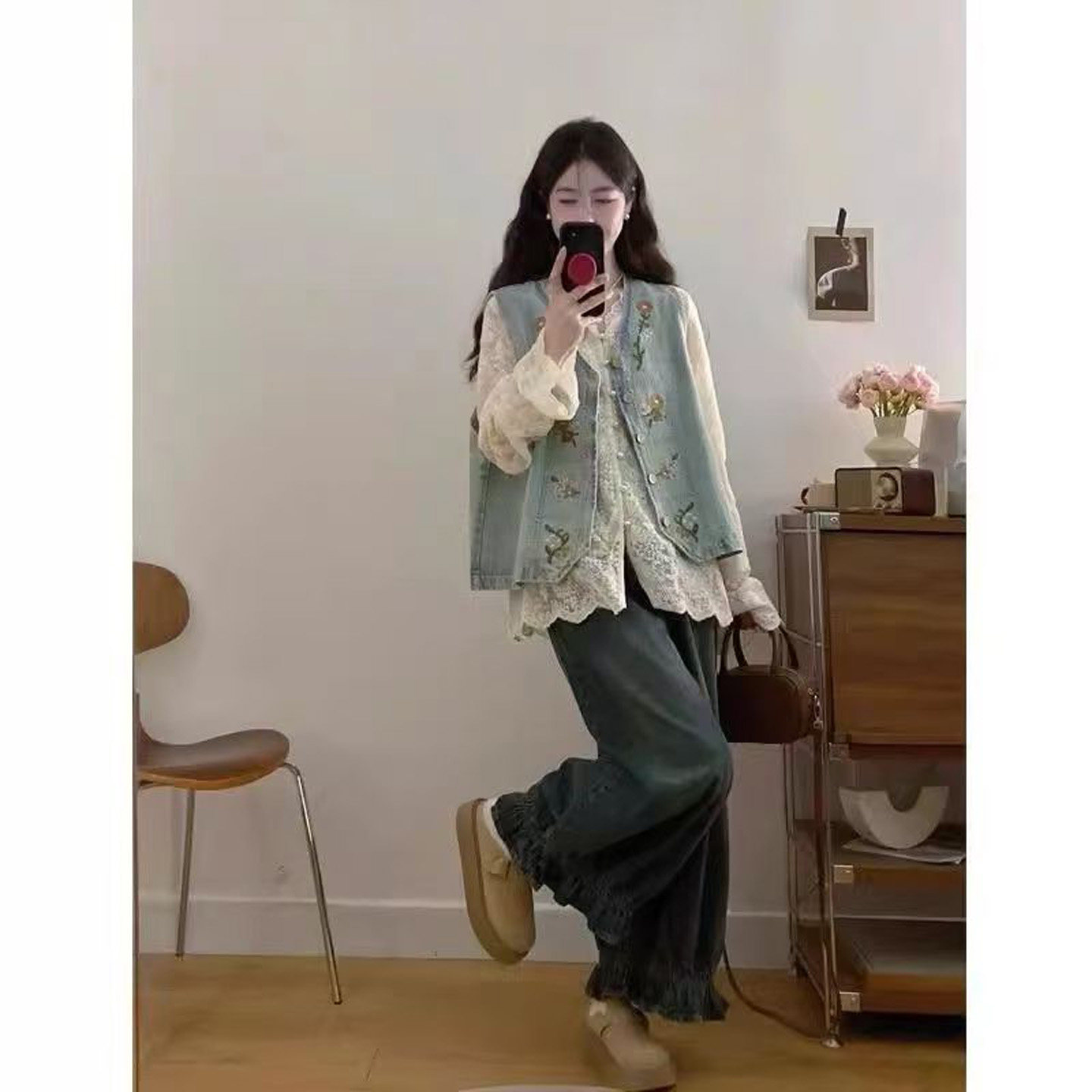 超好看蕾丝衬衫气质马甲套装女
