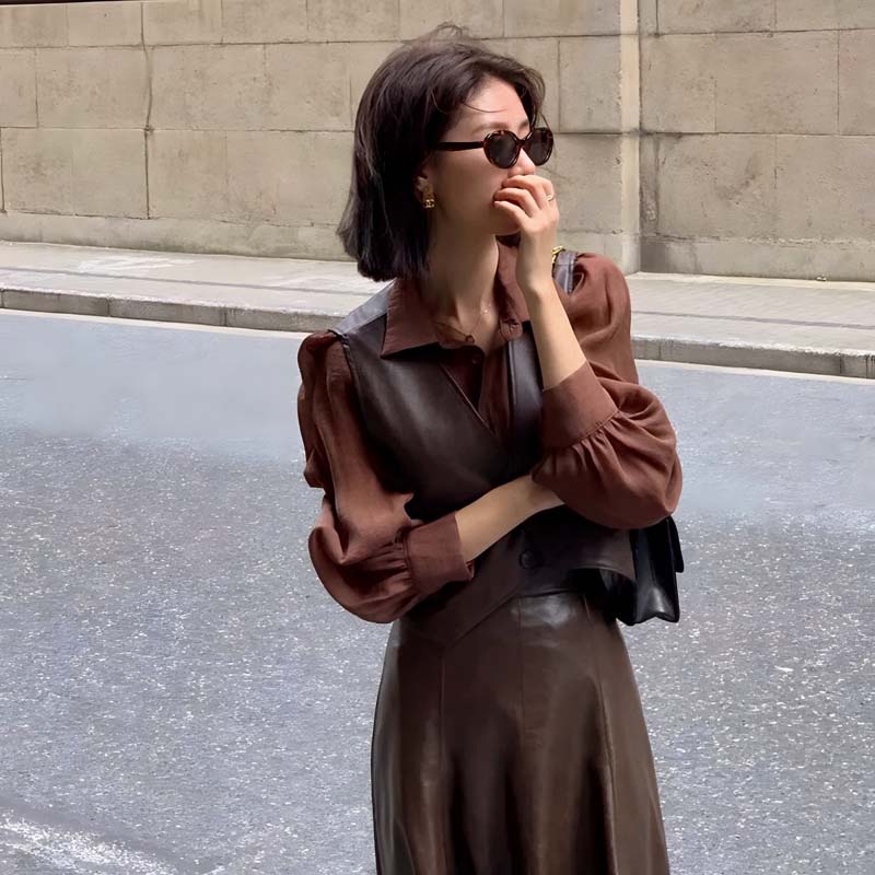 叠穿小个子短款机车风PU皮马甲女