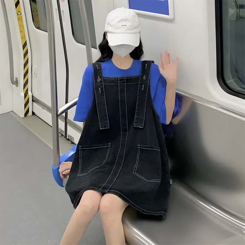 时尚大码宽松显瘦2026新款春牛仔工装背带裙女小个子设计感吊带裙