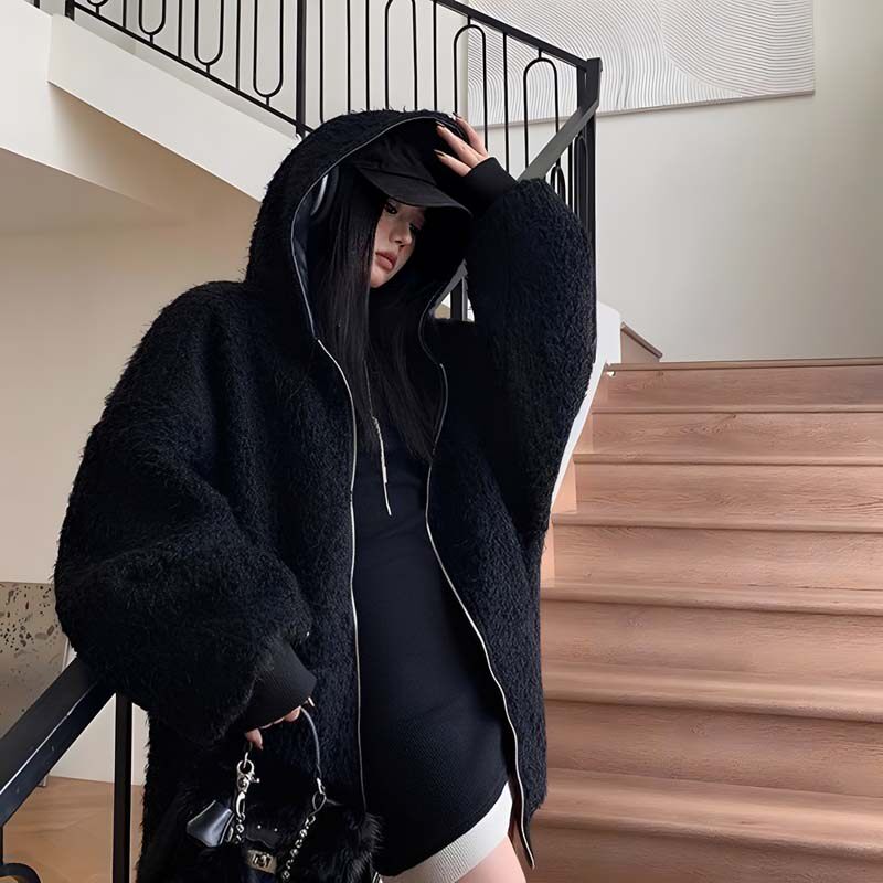 高级感慵懒风PU皮羊羔毛外套女