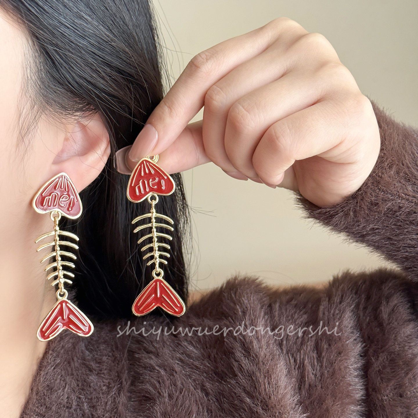 潮人金色鱼骨耳环红色爱心字母耳针个性甜酷海洋风小鱼耳夹无耳洞,饰品/流行首饰/时尚饰品新,耳夹,淘宝优惠券,粉丝福利购,淘宝优惠卷