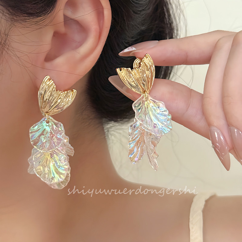 超仙幻彩贝壳花瓣长款耳环轻奢复古金属鱼尾吊坠蚊香盘无耳洞耳夹
