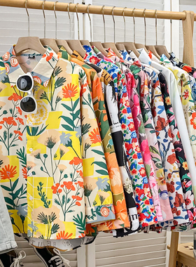 大型表演碎花上衣女复古港风2025秋冬新款花朵着港味印花长袖衬衫