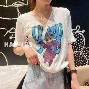 韩国东大门女装新款春夏季白色弹力纯棉小熊斜扣开襟短袖T恤女V领