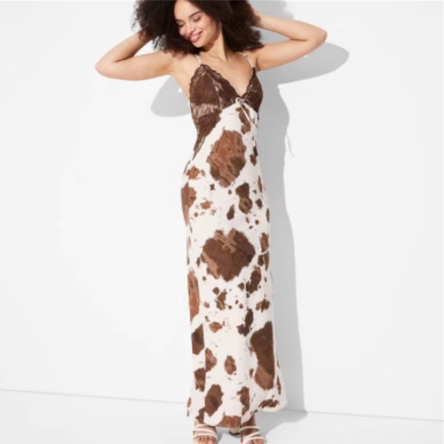 小俞家 wi*d fa*le 性感纯欲风咖色蕾丝拼接牛奶纹吊带连衣裙辣妹