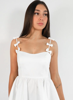 小俞家 BIRDY GRE*甜美可爱风白色蝴蝶结吊带缎面蓬蓬裙连衣裙