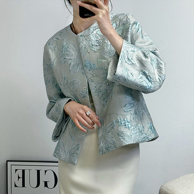 圆领重工刺绣款新中式国风外套女