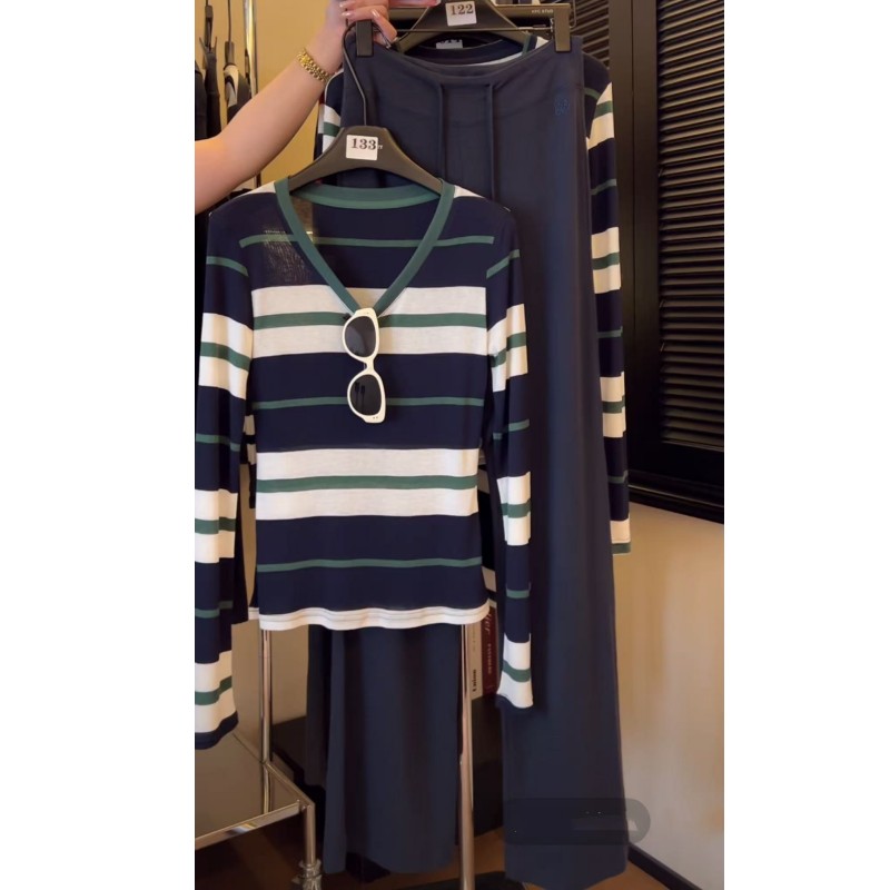 条纹长袖T恤修身+微喇休闲长裤女