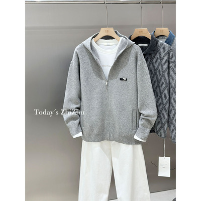 慵懒松弛感连帽毛衣外套