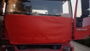 适用于红岩杰卡杰狮C500 M500金刚前脸保温被挡风防寒加厚棉被