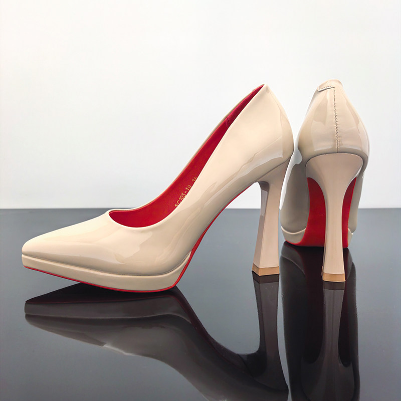 2026春季新款防水台裸色红底高跟鞋女漆皮礼仪走秀粗跟不累脚单鞋