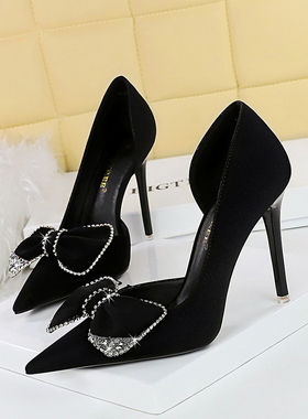 不累脚细跟高跟鞋女2024春季新款蝴蝶结尖头单鞋黑色软底工作皮鞋