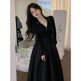 小众气质高级感长袖连衣裙2026秋显瘦黑色a字裙冬天配大衣打底裙