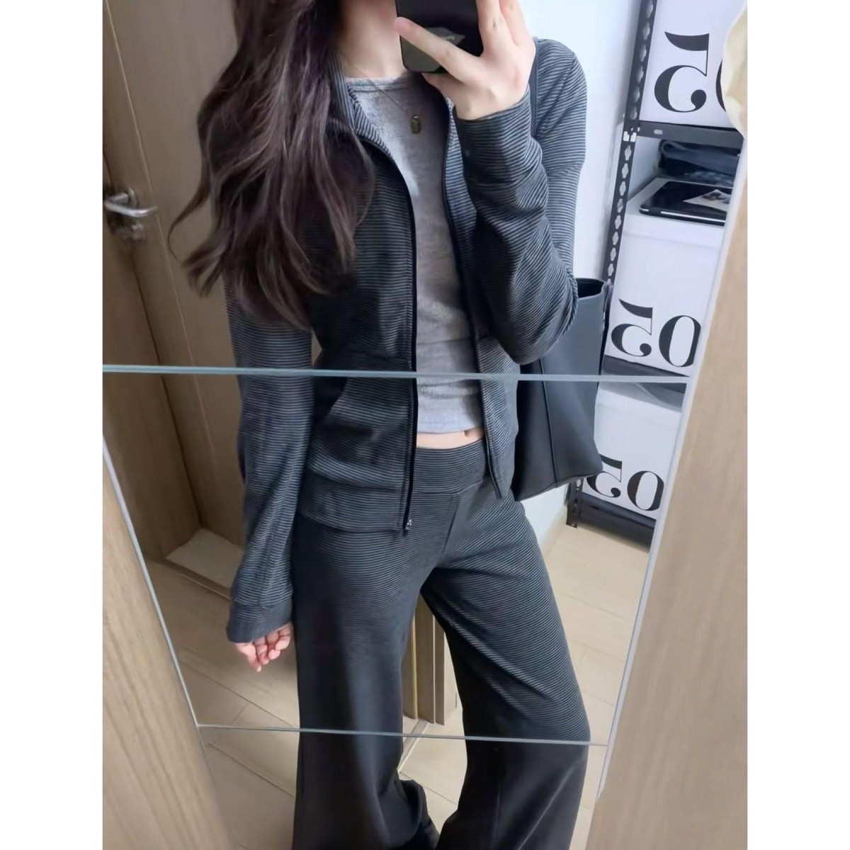 胖MM大码休闲慵懒运动套装女2025秋季新款韩系条纹立领卫衣一整套,女装/女士精品,时尚套装,淘宝优惠券,粉丝福利购,淘宝优惠卷