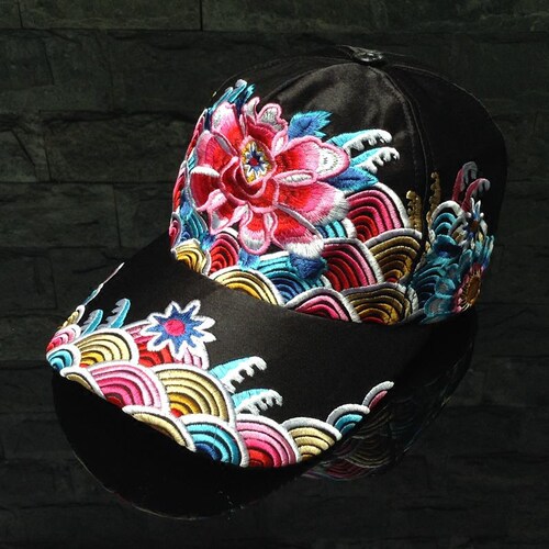 原创复古潮女嘻哈鸭舌情侣舞蹈