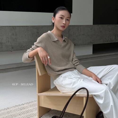 6UP韩系Polo领针织衫女时尚细竖坑条翻领长袖通勤内搭上衣61097