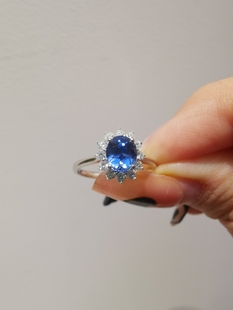 山间珠宝 1.25蓝宝石戒指
