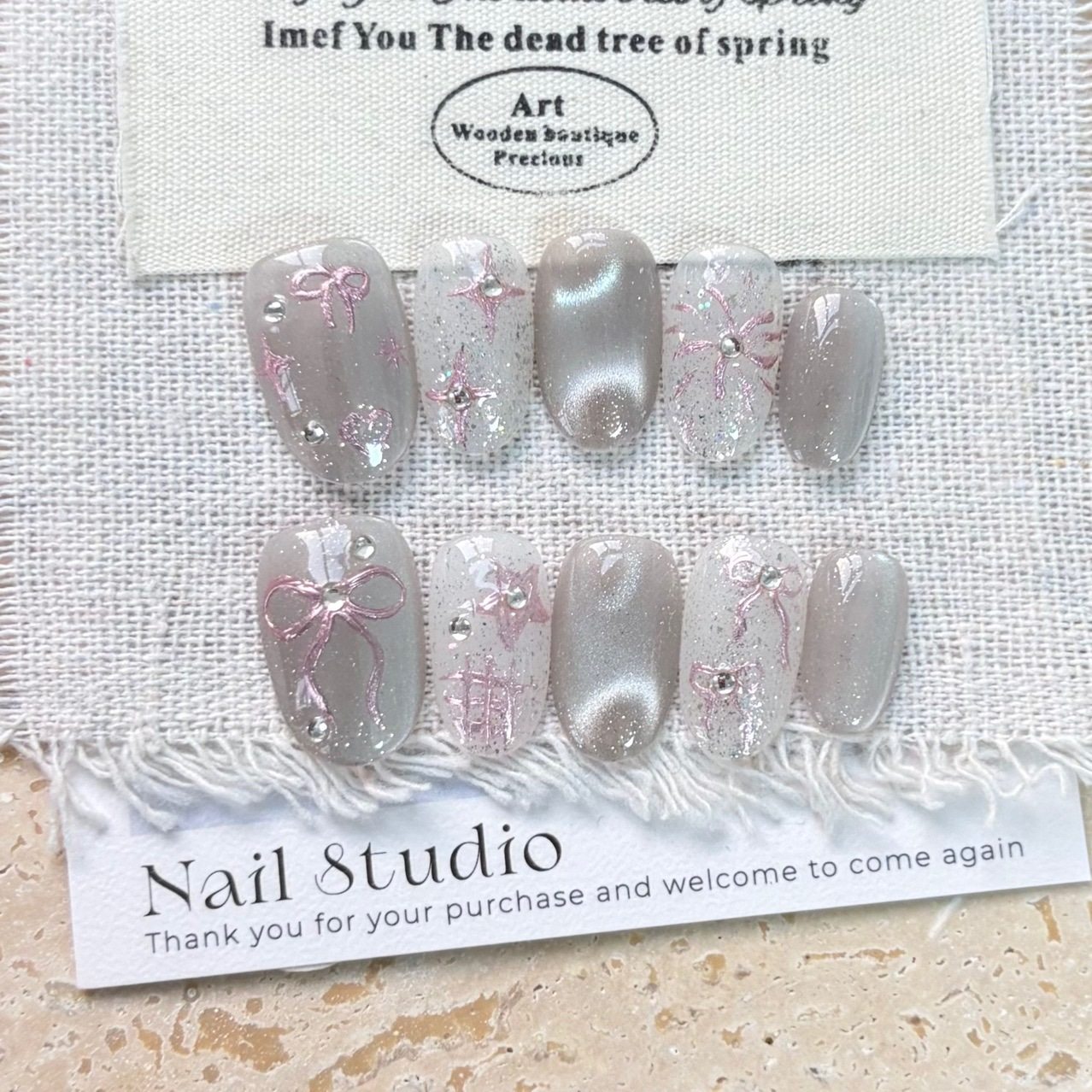 猫眼魔镜粉蝴蝶结穿戴甲粉色闪粉渐变美甲贴片简约风烟花高级感,彩妆/香水/美妆工具,穿戴甲/甲片,淘宝优惠券,粉丝福利购,淘宝优惠卷