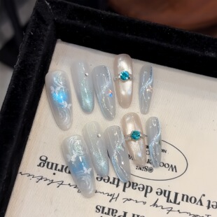 纯手工蓝色渐变闪粉猫眼穿戴甲水钻浪漫风高级感飘带仙气美甲甲片