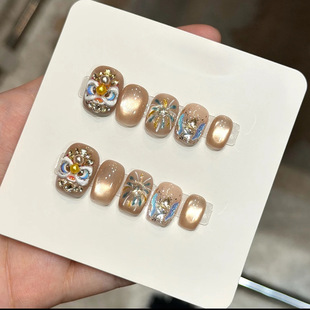 新年醒狮纯手工短款猫眼卡通烟花高级轻奢穿戴甲高级感亮钻美甲