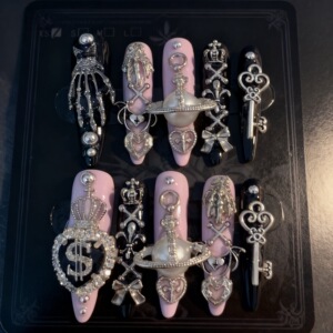 奈蔻暗黑Y2K土星穿戴甲