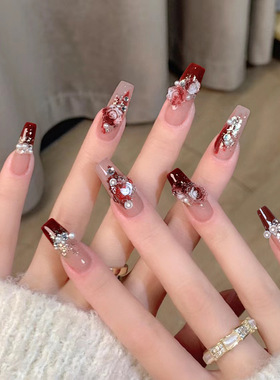 ins高级感纯欲风指甲贴片成品暗黑红色晕染玫瑰玻璃珠带钻穿戴甲
