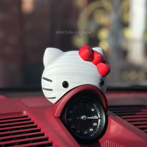 原创kitty 罗盘摆件适配保时捷911帕拉梅拉Macan卡宴汽车内饰高级