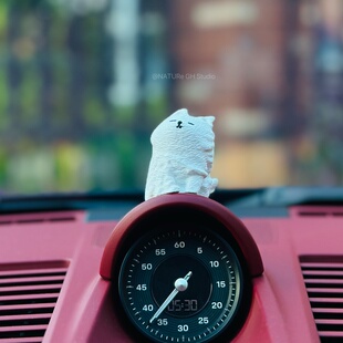 原创奶猫团子 保时捷911问界汽车罗盘摆件仪表盘装饰帕拉梅拉卡宴