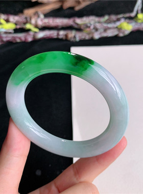 7月新品鸿玉翡翠50圈口冰糯种飘辣阳绿圆条玉手镯女款正品2C70704