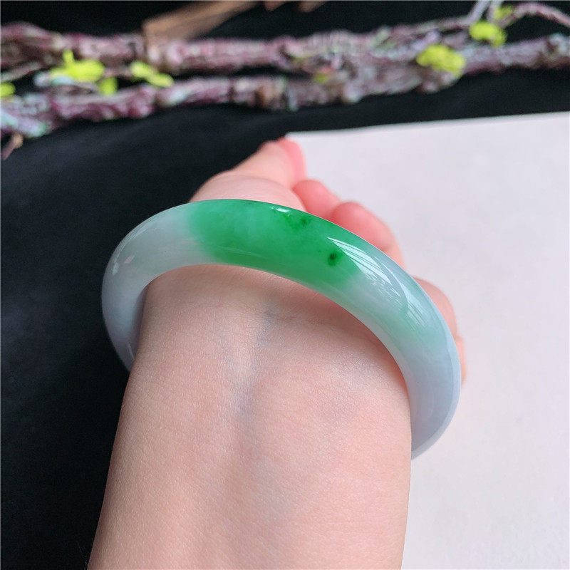 5月新品 鸿玉翡翠54圈口冰糯种飘阳绿正圈玉手镯女款正品5A80521