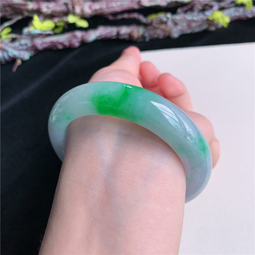 5月新品 鸿玉翡翠54圈口冰糯种紫底飘阳绿正圈玉手镯女款21G50527