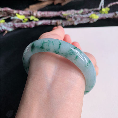 6月新品鸿玉翡翠58圈口冰糯种飘绿花正圈玉手镯女款正品120F30617