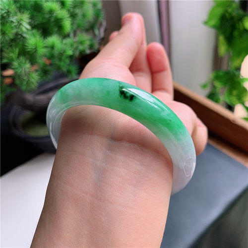 9月新品 鸿玉翡翠56圈口冰糯种飘阳绿正圈玉手镯女款正品2B60905