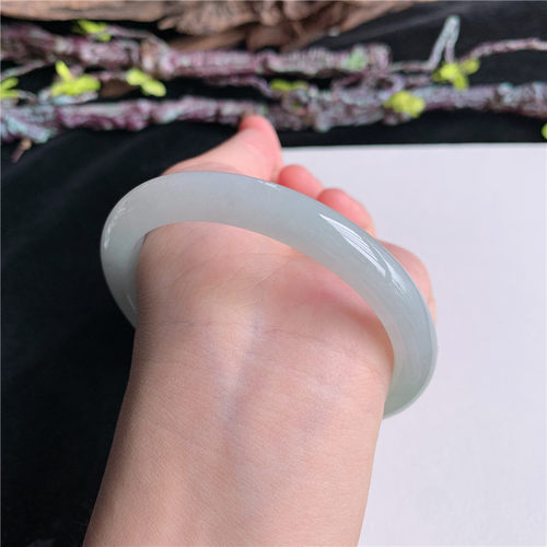 6月新品 鸿玉翡翠61圈口冰糯种带底色正圈玉手镯女款正品5M10626
