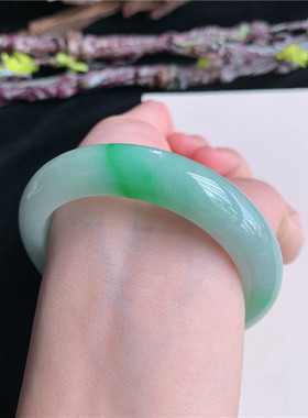 5月新品 鸿玉翡翠53圈口冰糯种飘阳绿正圈玉手镯女款正品6D10514