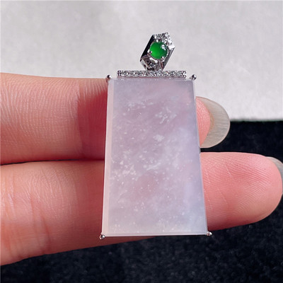 10月新品 鸿玉翡翠18k金镶嵌冰种飘雪花棉无事牌精美吊坠 G51002