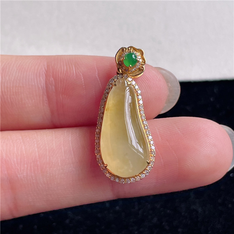 8月新品 鸿玉翡翠18k金镶嵌冰糯种黄翡福瓜精美吊坠 正品A880828