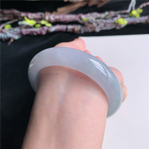 6月新品 鸿玉翡翠56圈口冰糯种紫底正圈玉手镯女款正品38F70616
