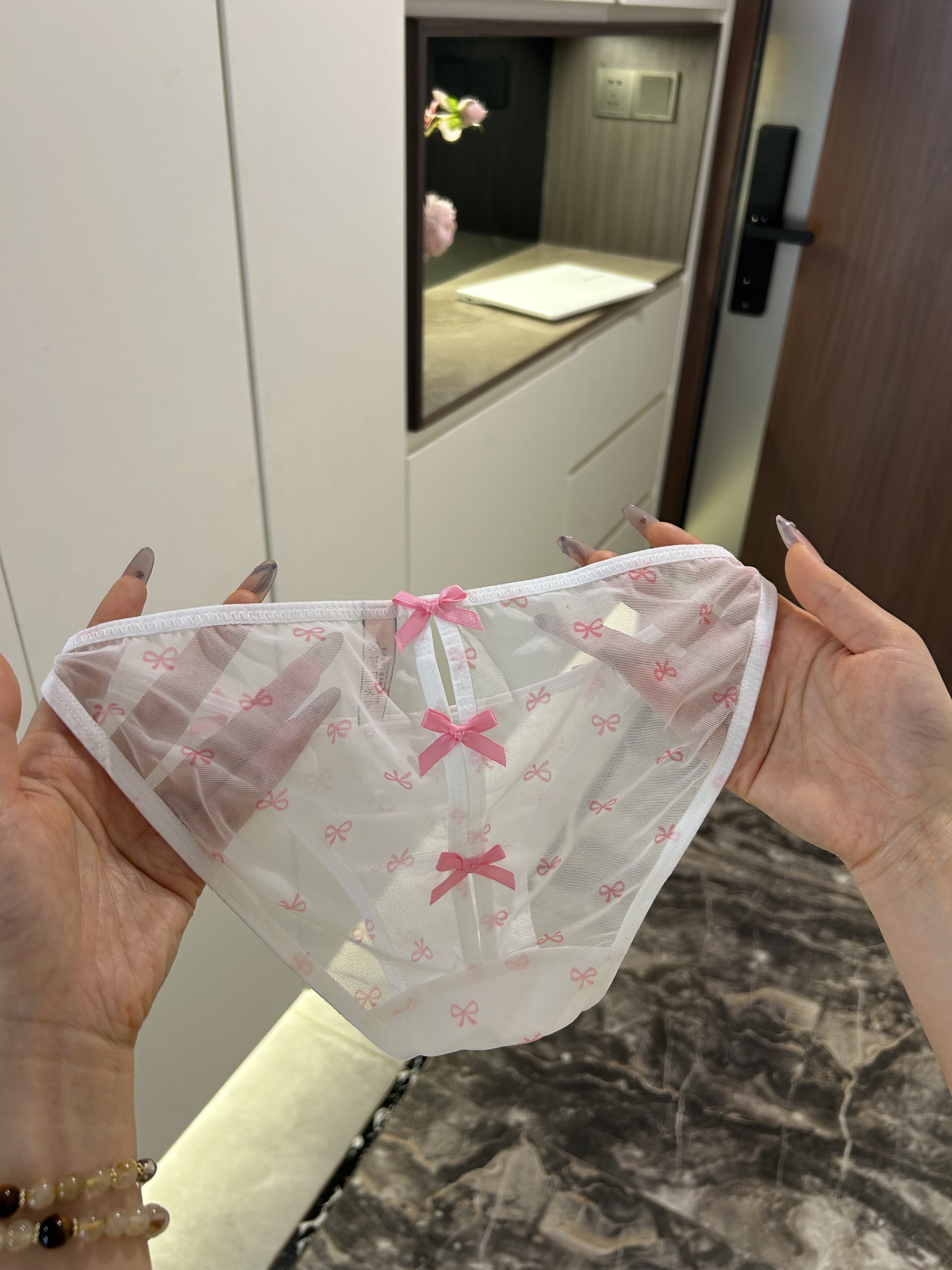 像礼物一样的内裤~仙仙的少女性感高颜值2026新款小心机禁欲系