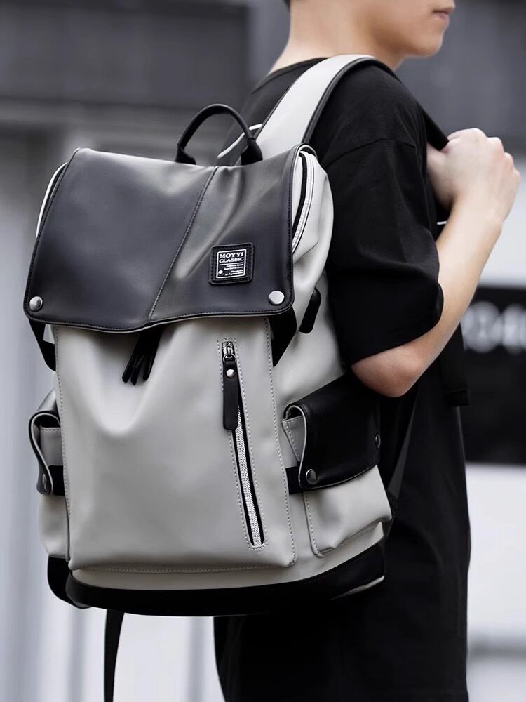 香港代购新款双肩包男背包真皮大容量旅行包休闲大学生电脑包书包