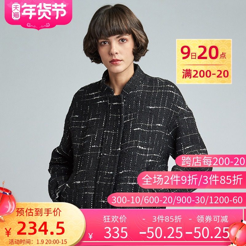 艾格冬季女装休闲时尚百搭宽松短款格子针织外套Y1023