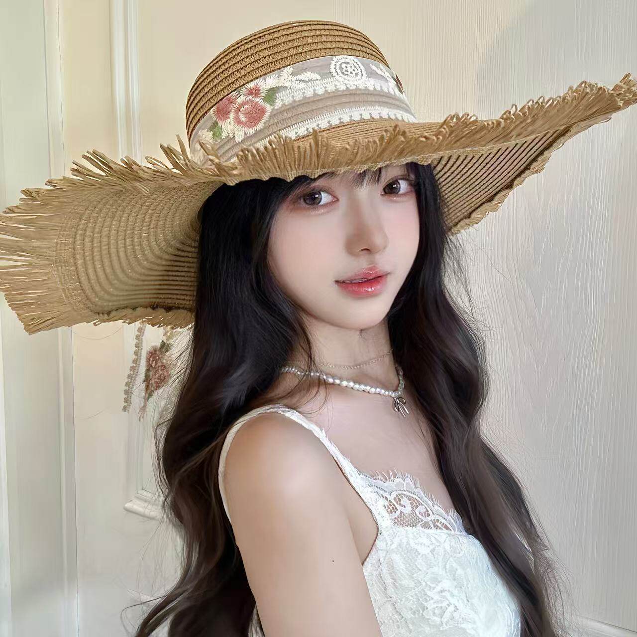 夏季帽海边沙滩帽草编大沿防晒帽户外出游新款绣花蕾丝草帽女遮阳
