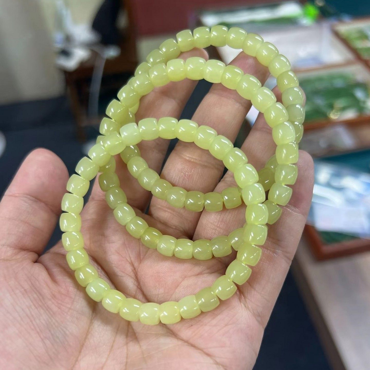 正宗黄口鸡油黄直切手串男女款