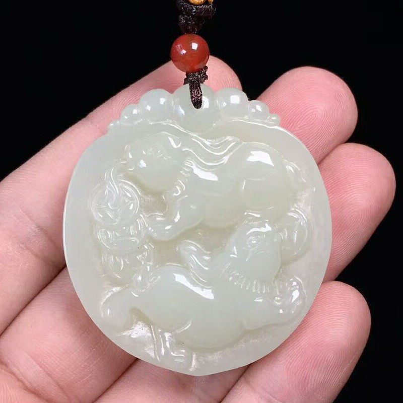 十二生肖新疆和田玉送证