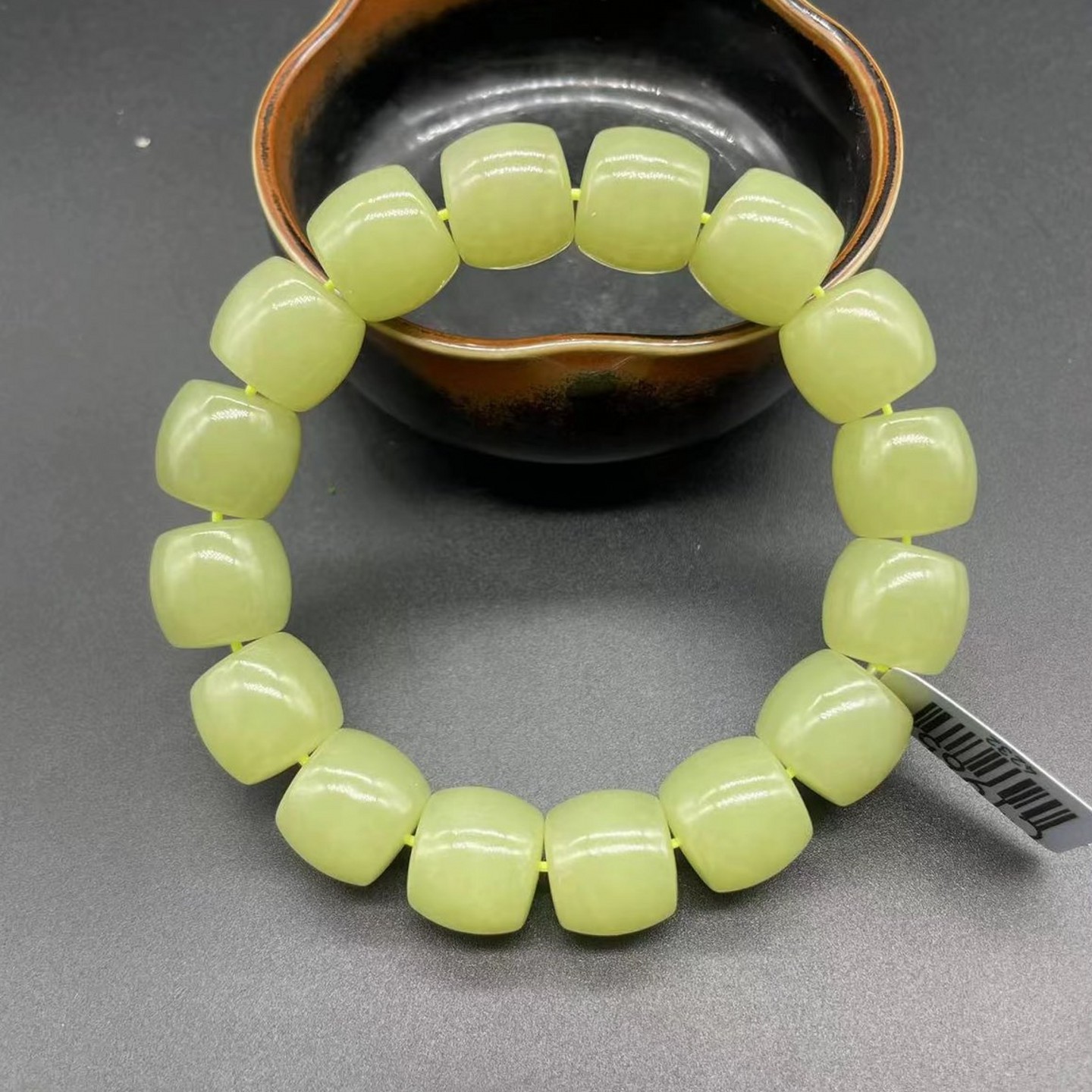 精品精雕黄口料黄玉直切手串手链
