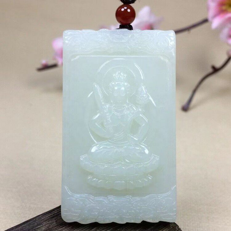 天然新疆和田玉虚空藏菩萨吊坠